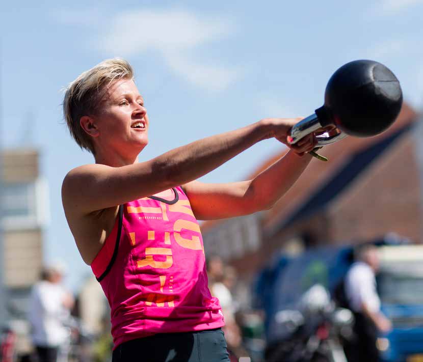 24250-BDFL Kettlebell1.jpg