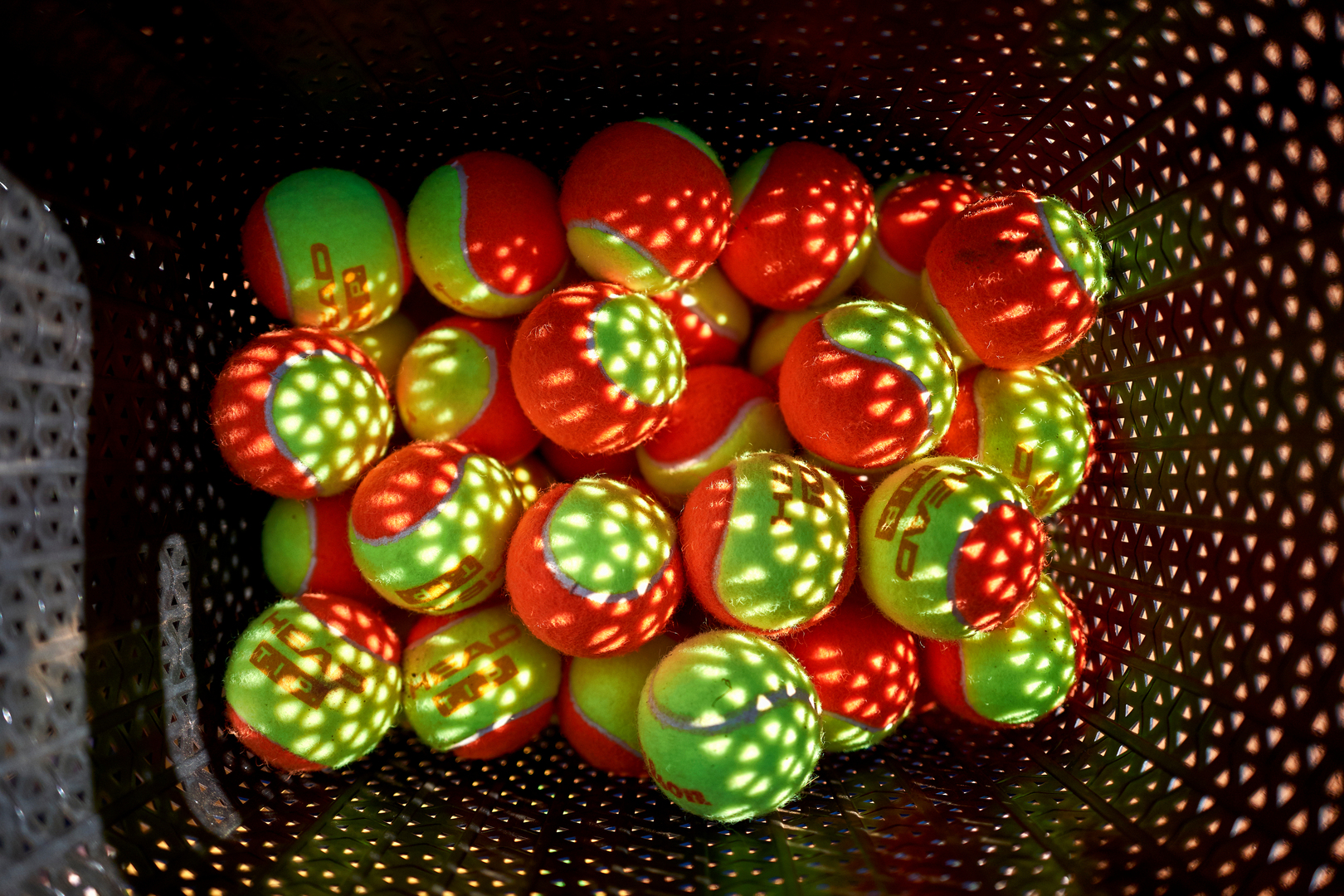 Orange tennisbolde i kurd