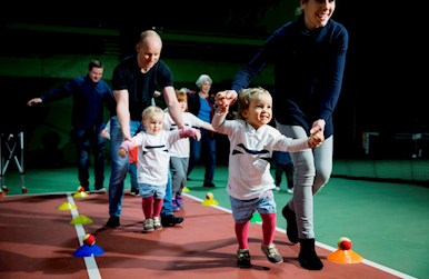 Familietennis med små børn